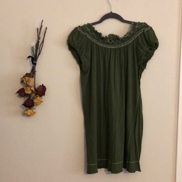 Green Tunic - Picture 2 of 5